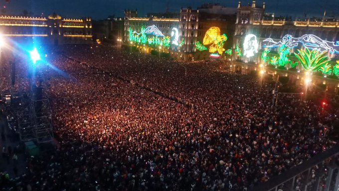 Rompieron récord: Grupo Firme puso a cantar y bailar a 280 mil personas en el Zócalo de la CDMX