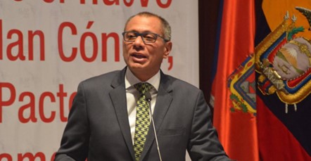 Exvicepresidente de Ecuador se refugia en embajada de México para evitar ser detenido