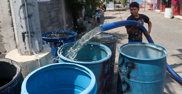 Crisis por desabasto: Edomex prepara operativos contra venta ilegal de agua
