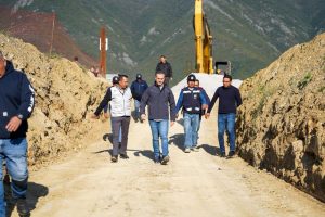 Supervisa Adrián de la Garza avances del Circuito Vial Huajuco