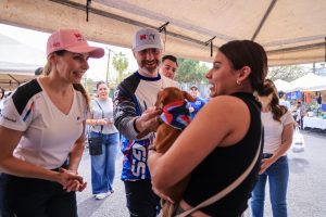 Adoptan en “Chihuatón” a los 50 perritos disponibles